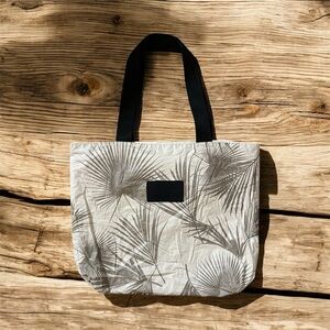 ALOHA COLLECTION TOTE